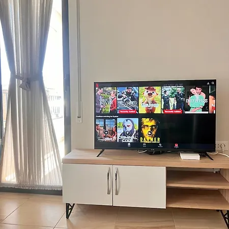 Urban Oasis Pertrela Apartman